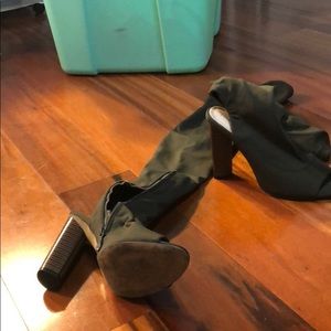 Sock knee highs heels